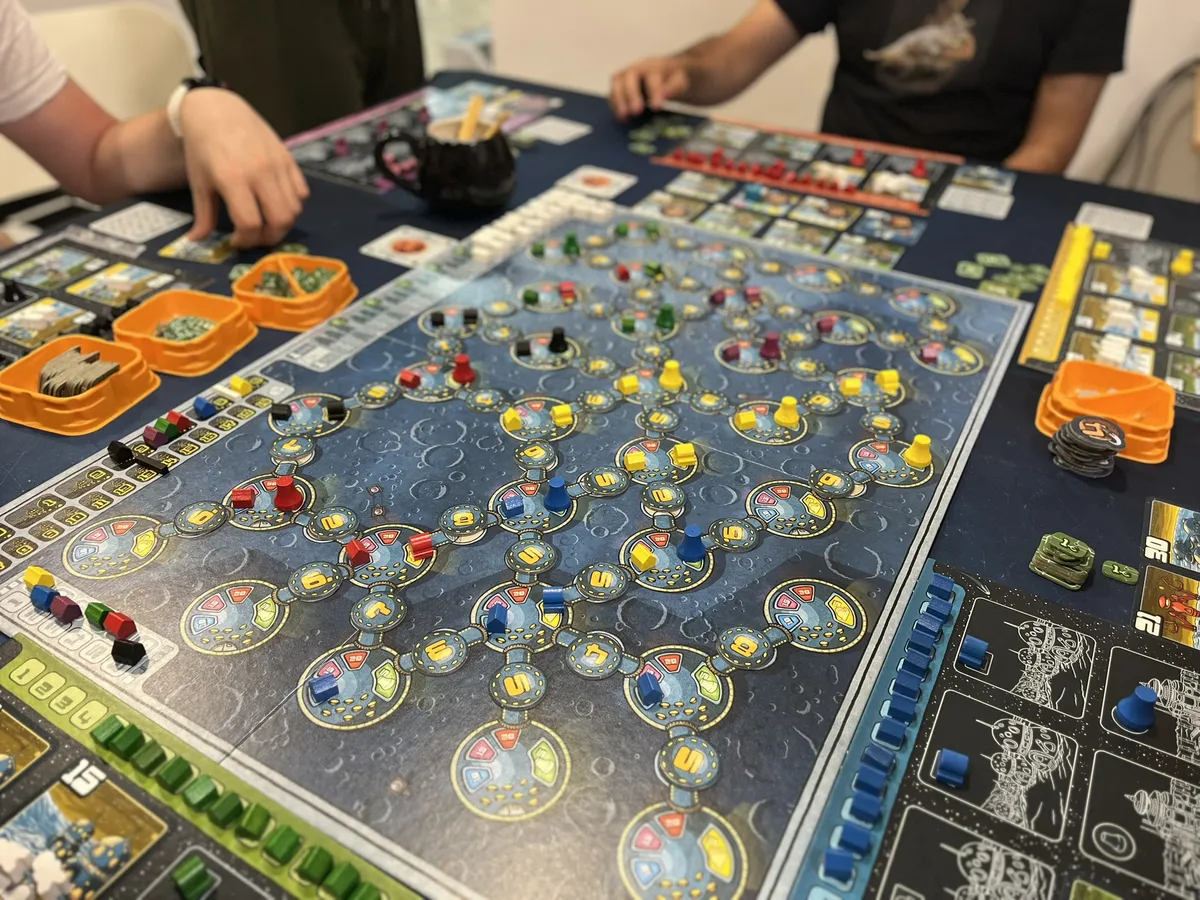 電力会社 アウトポストの盤面全体