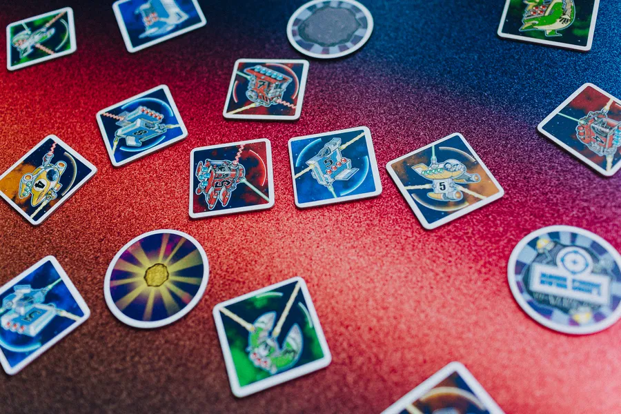 ライトスピード：アリーナで宇宙船タイルを配置した盤面